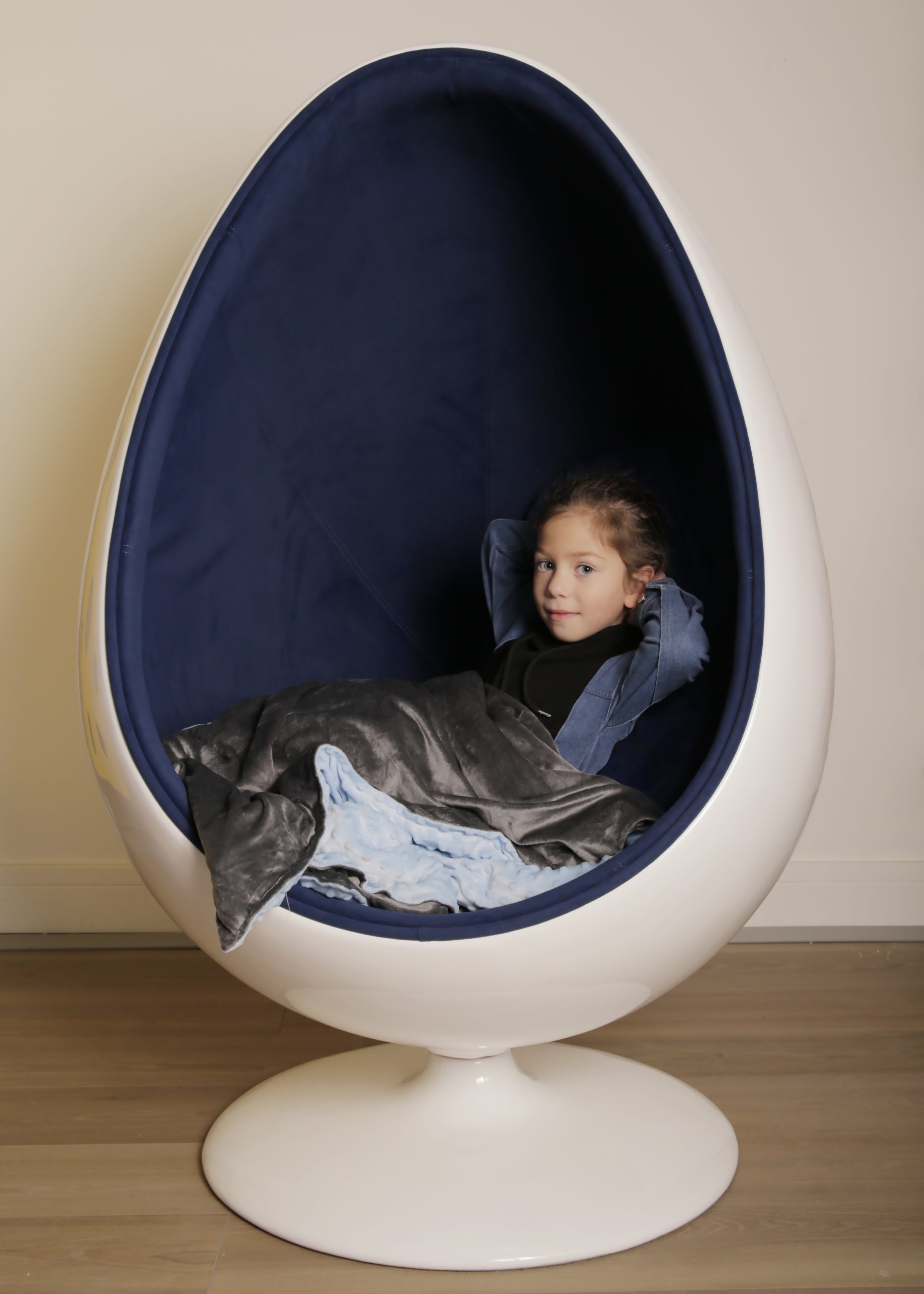 Pod Ball Chair Sensory Retro Egg Shape 136cm | Sensory Tools